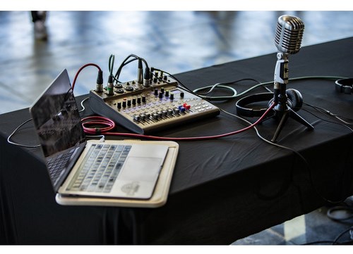 Zoom LiveTrak L-8 Mixer